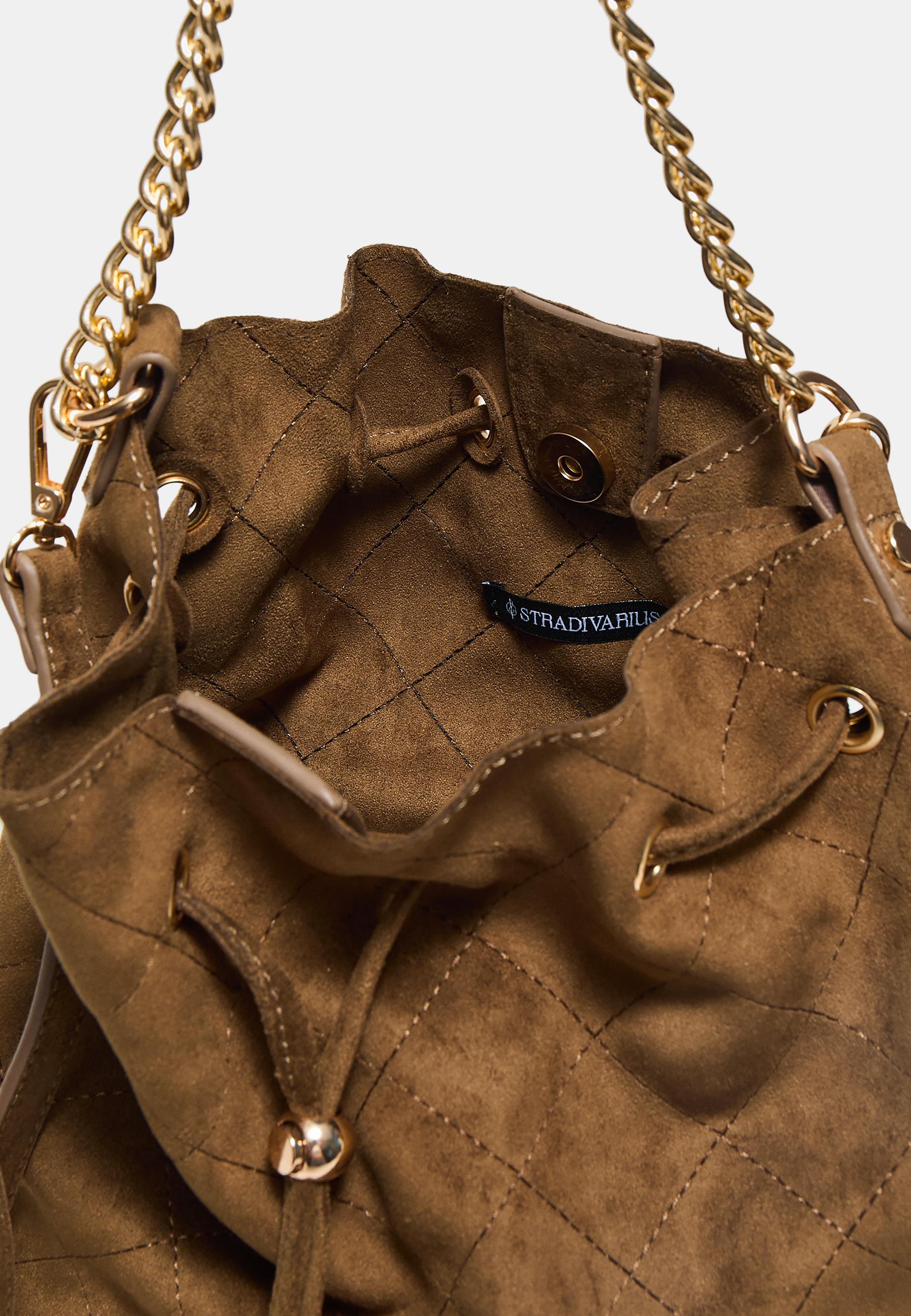Quilted bucket crossbody bag — Brown