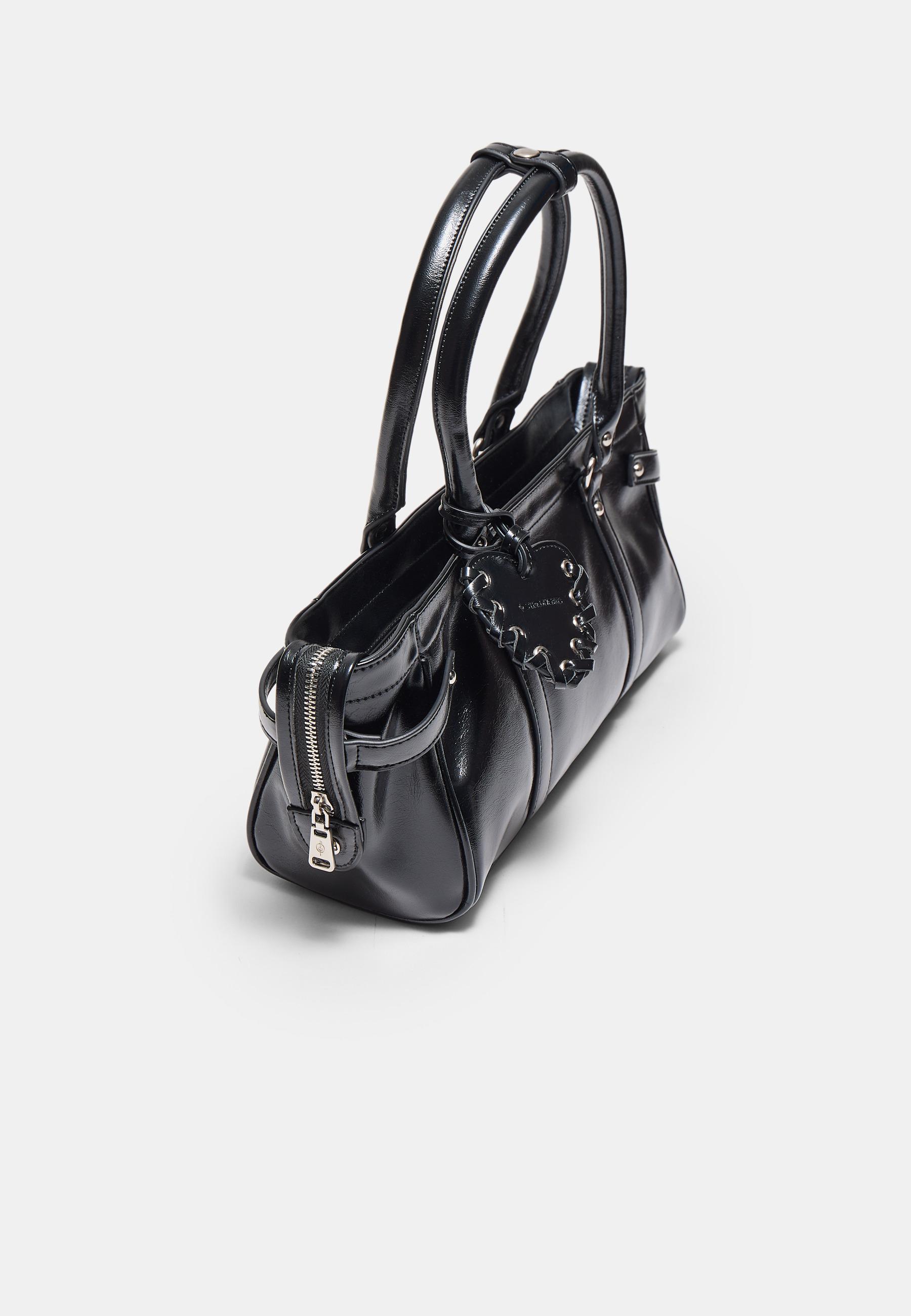 Heart detail shoulder bag — Black