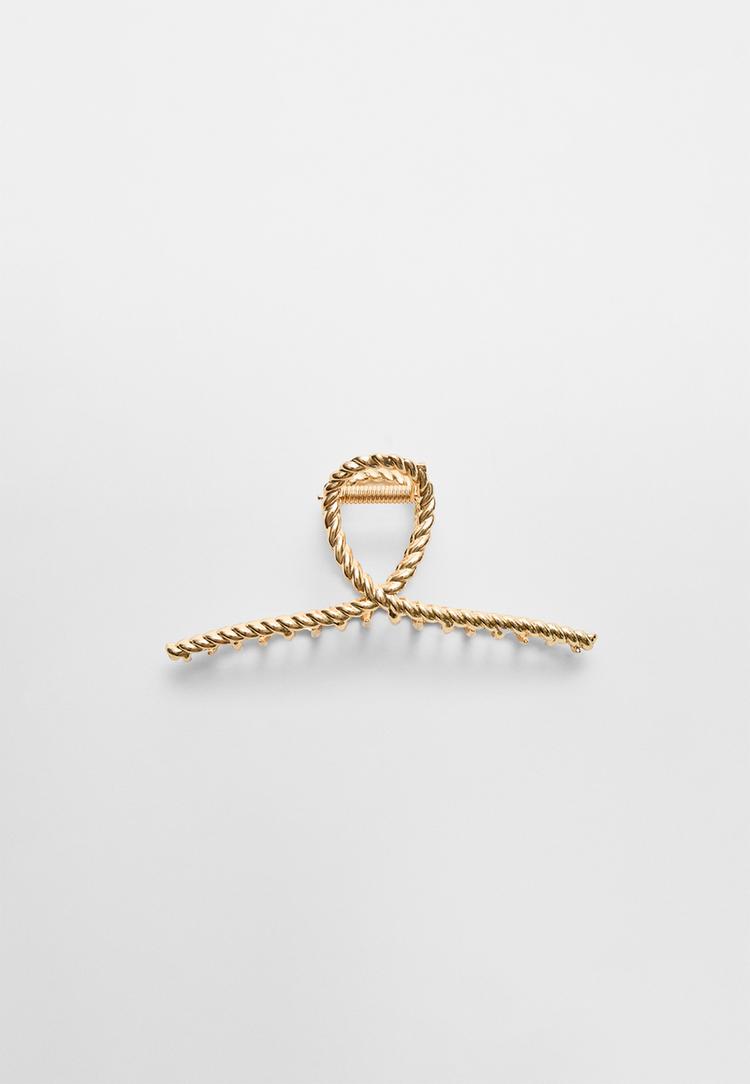 pinza metalica retorcida