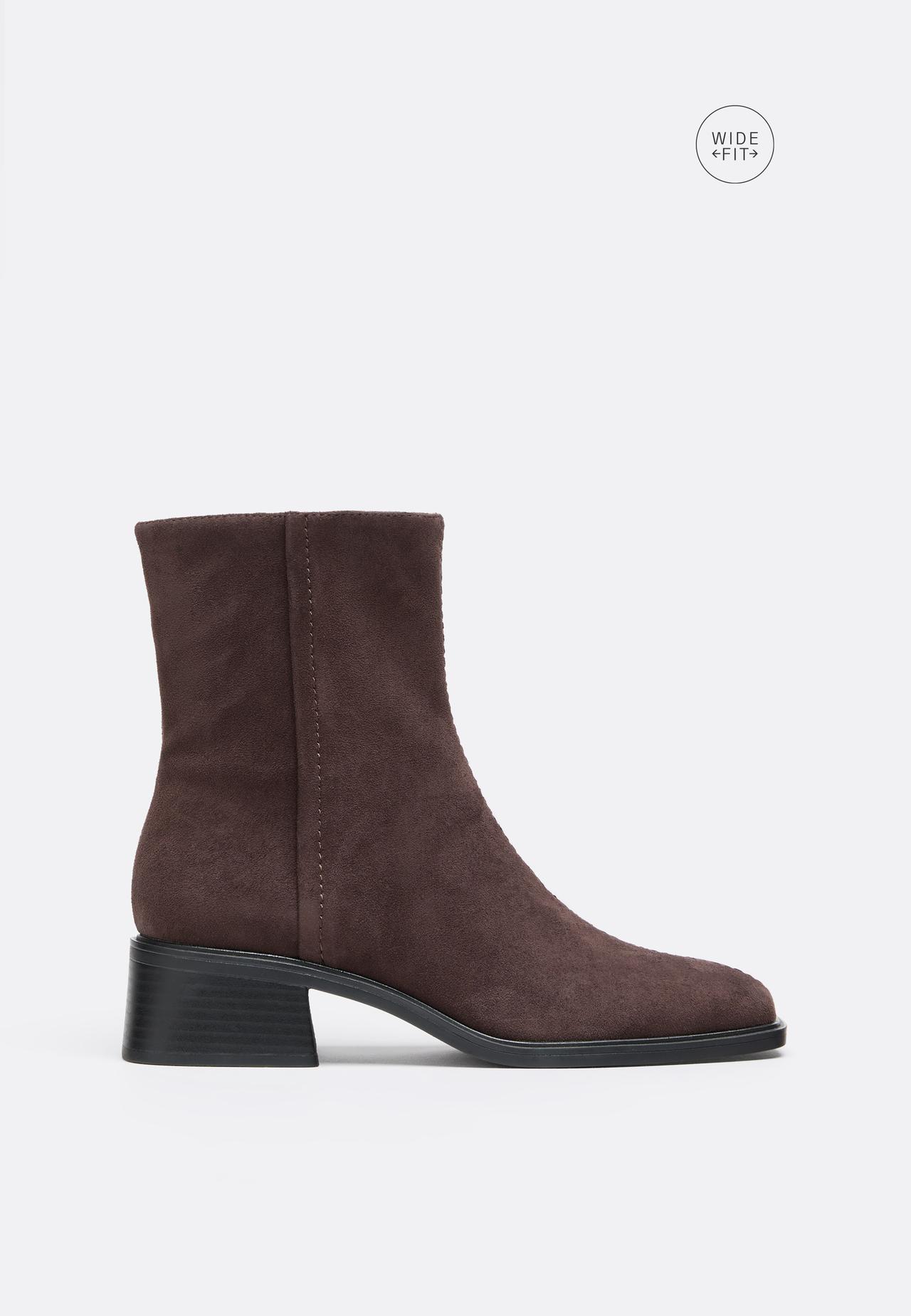 Wide-leg flat faux suede ankle boots — BROWN