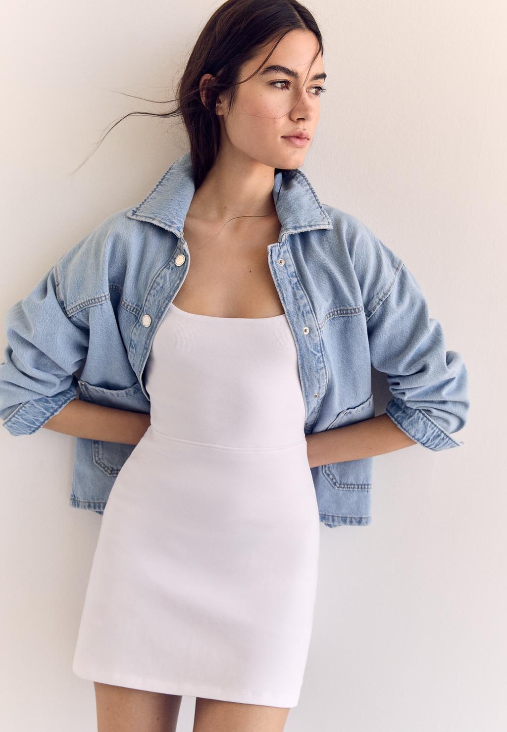 Cazadora denim bolsillos