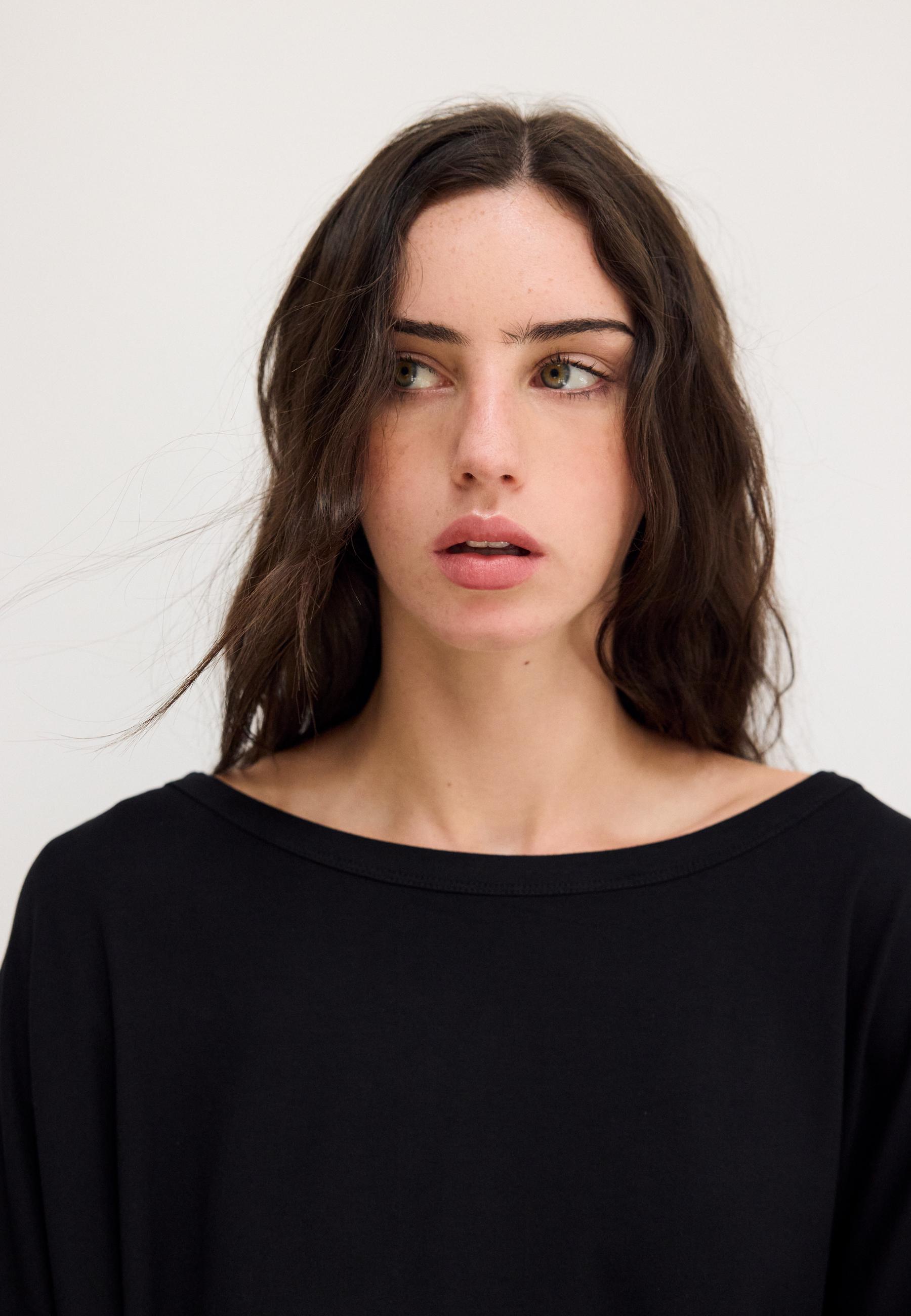 Long sleeve T-shirt — Black