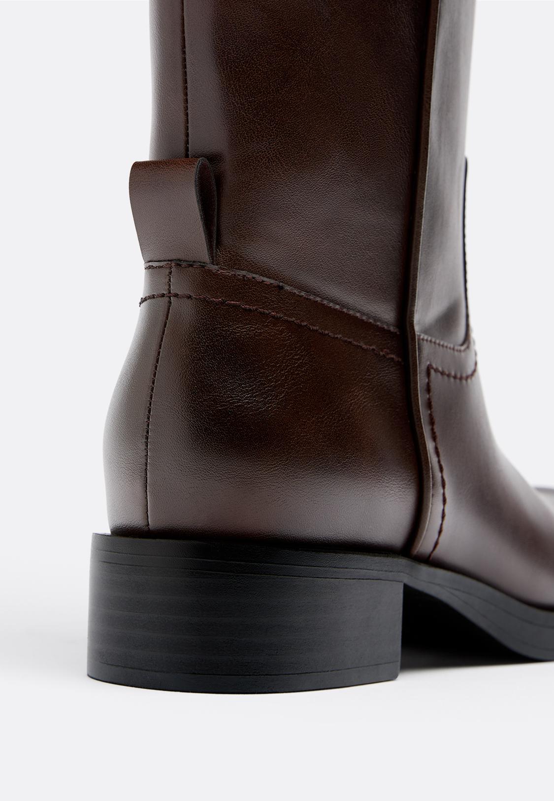 flat leather dress boots Flat Upton