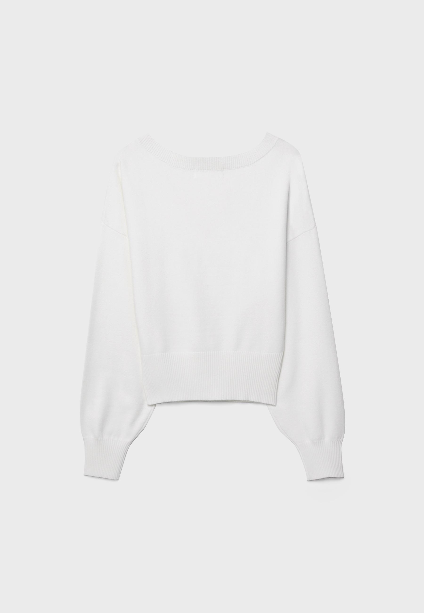 V-neck batwing sleeve jumper — Ecru