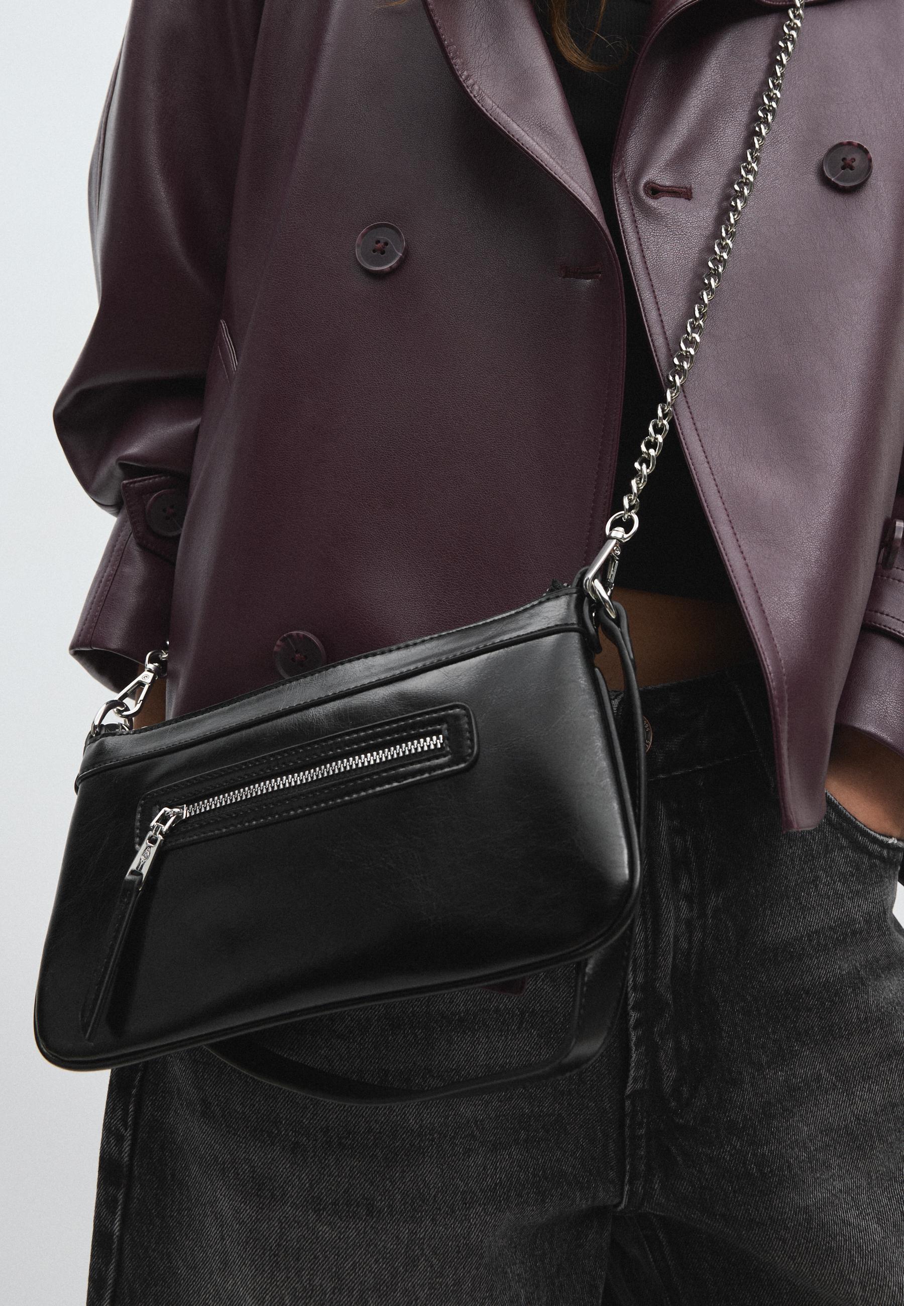 Bolso hombro mosquetón | Stradivarius Panamá