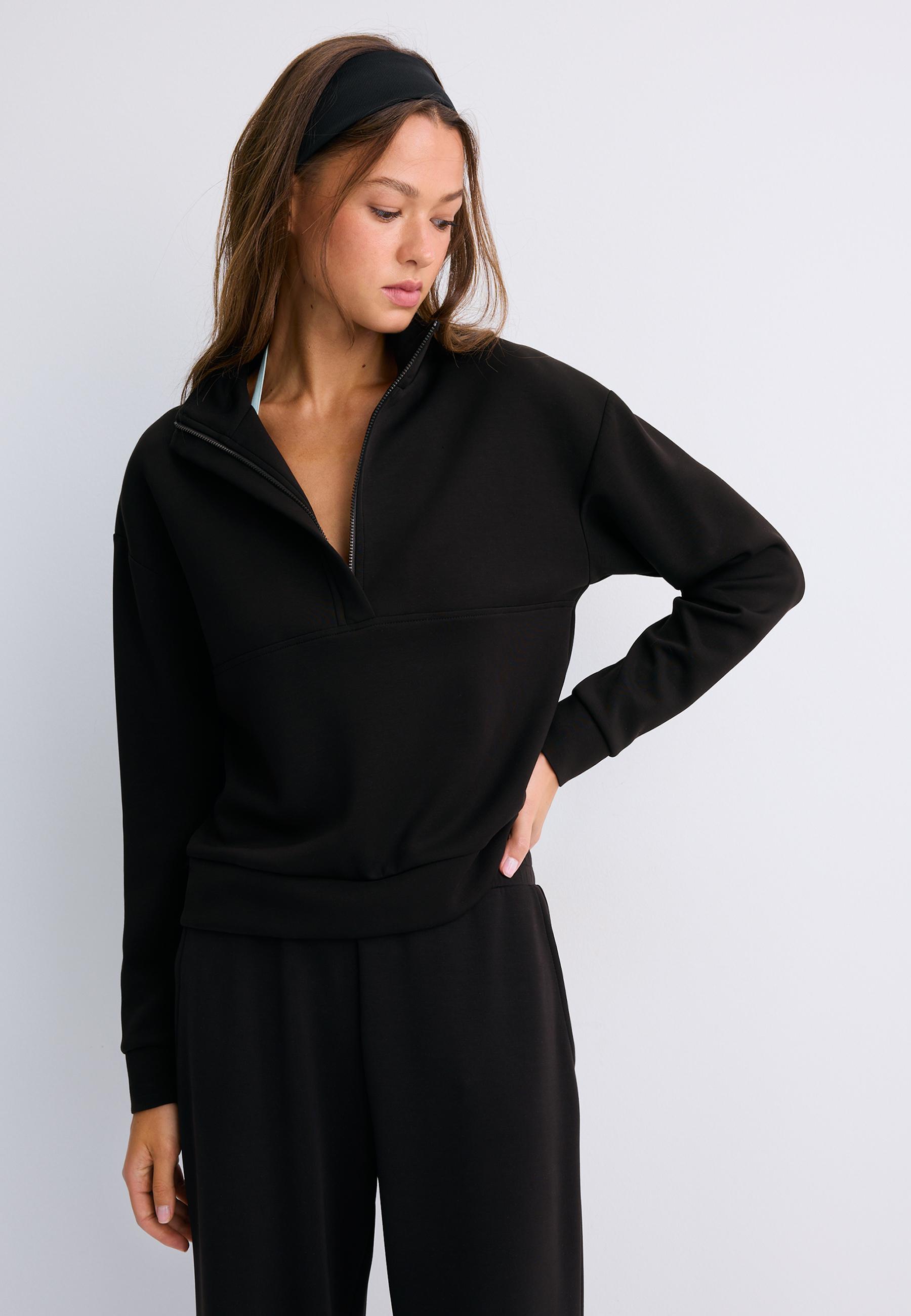 Soft-touch zip-up sweatshirt — Black