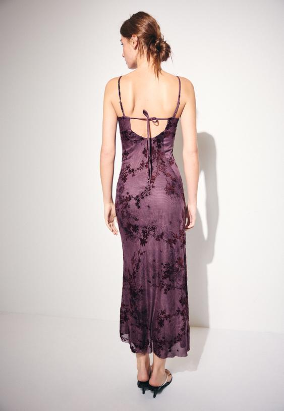 vestido midi tirantes flocado