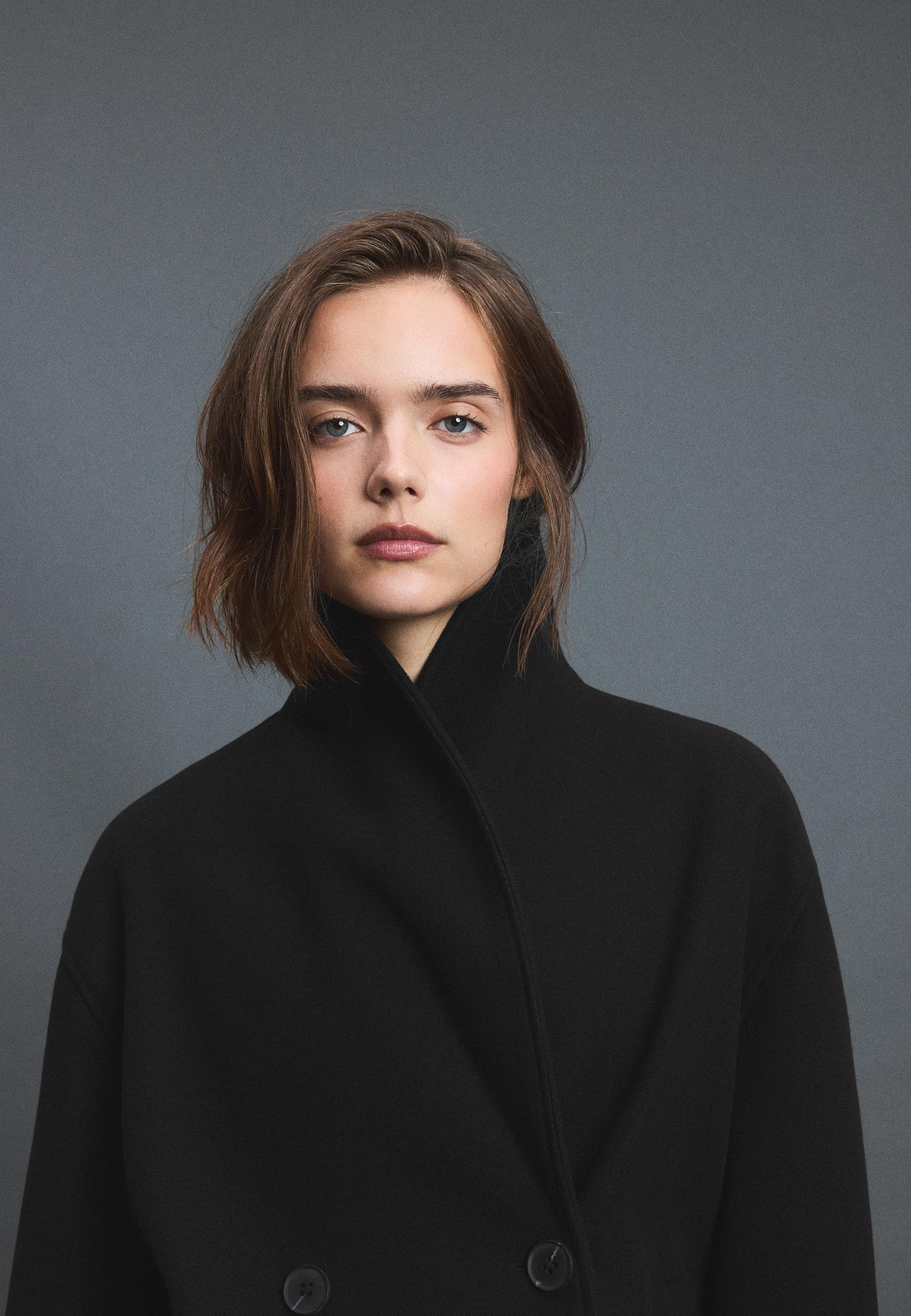 Shawl neck short coat — Black