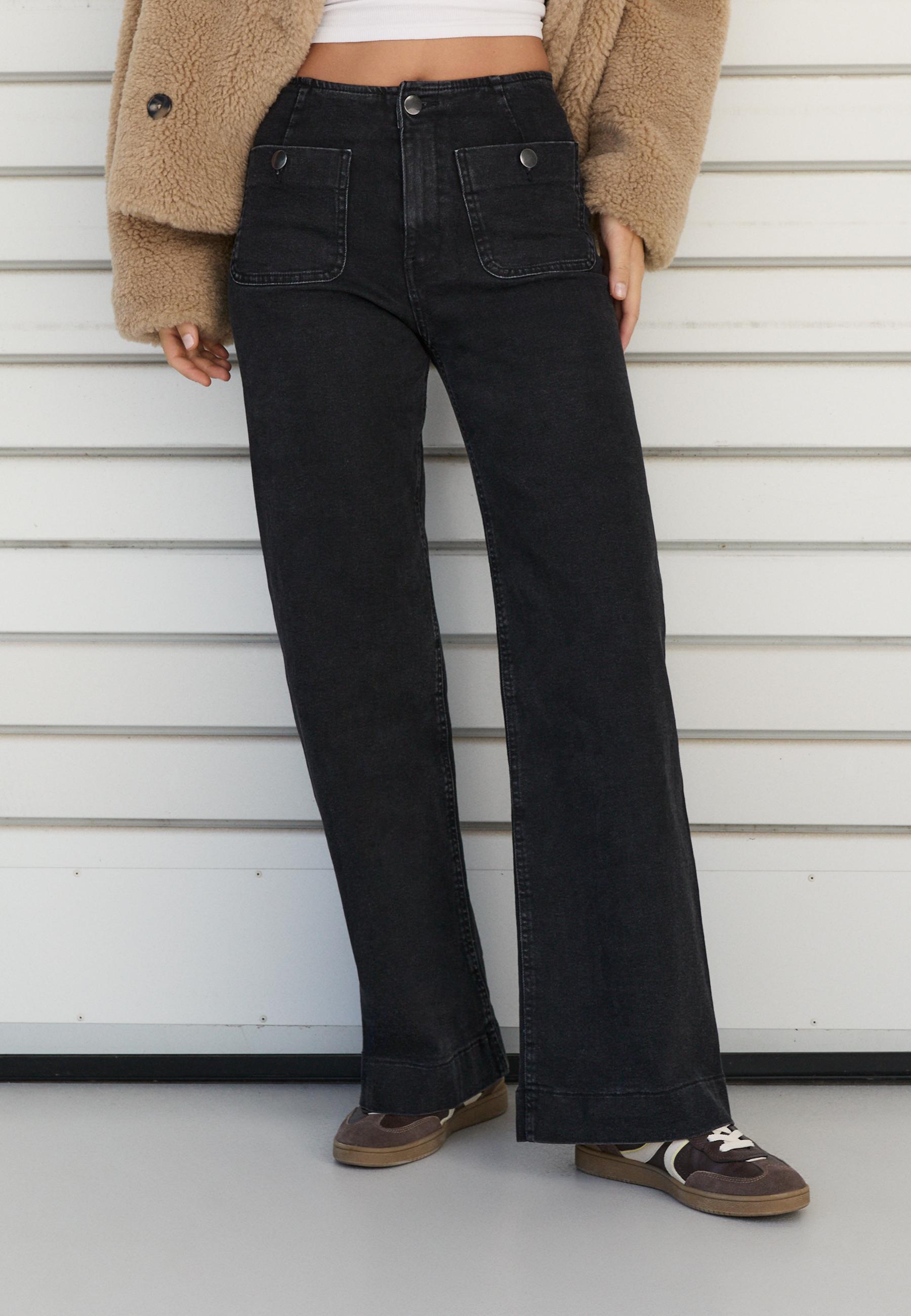 D77 Minimalist jeans with pockets — BLACK DENIM WASH