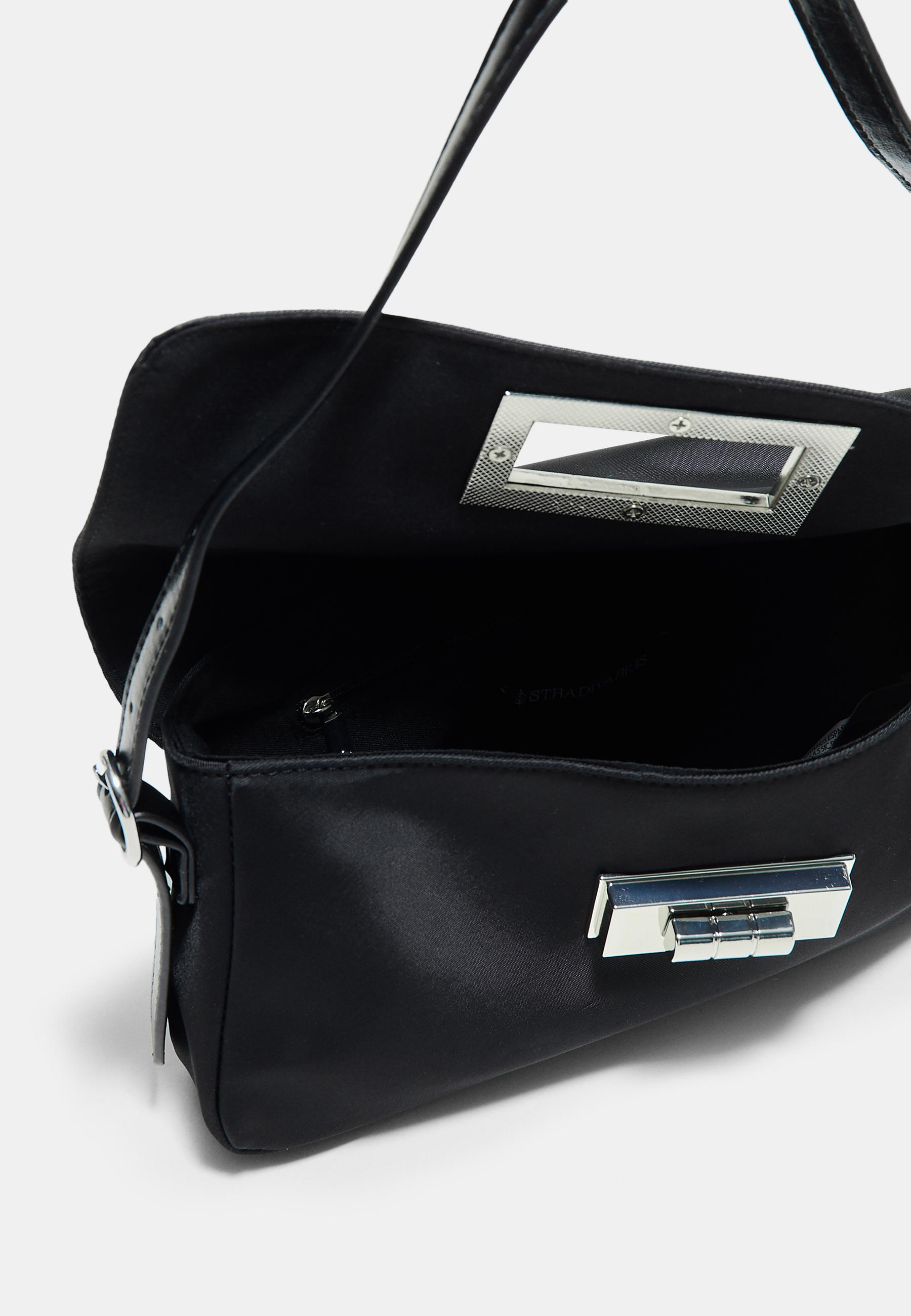 Shoulder bag with metal clasp — Black