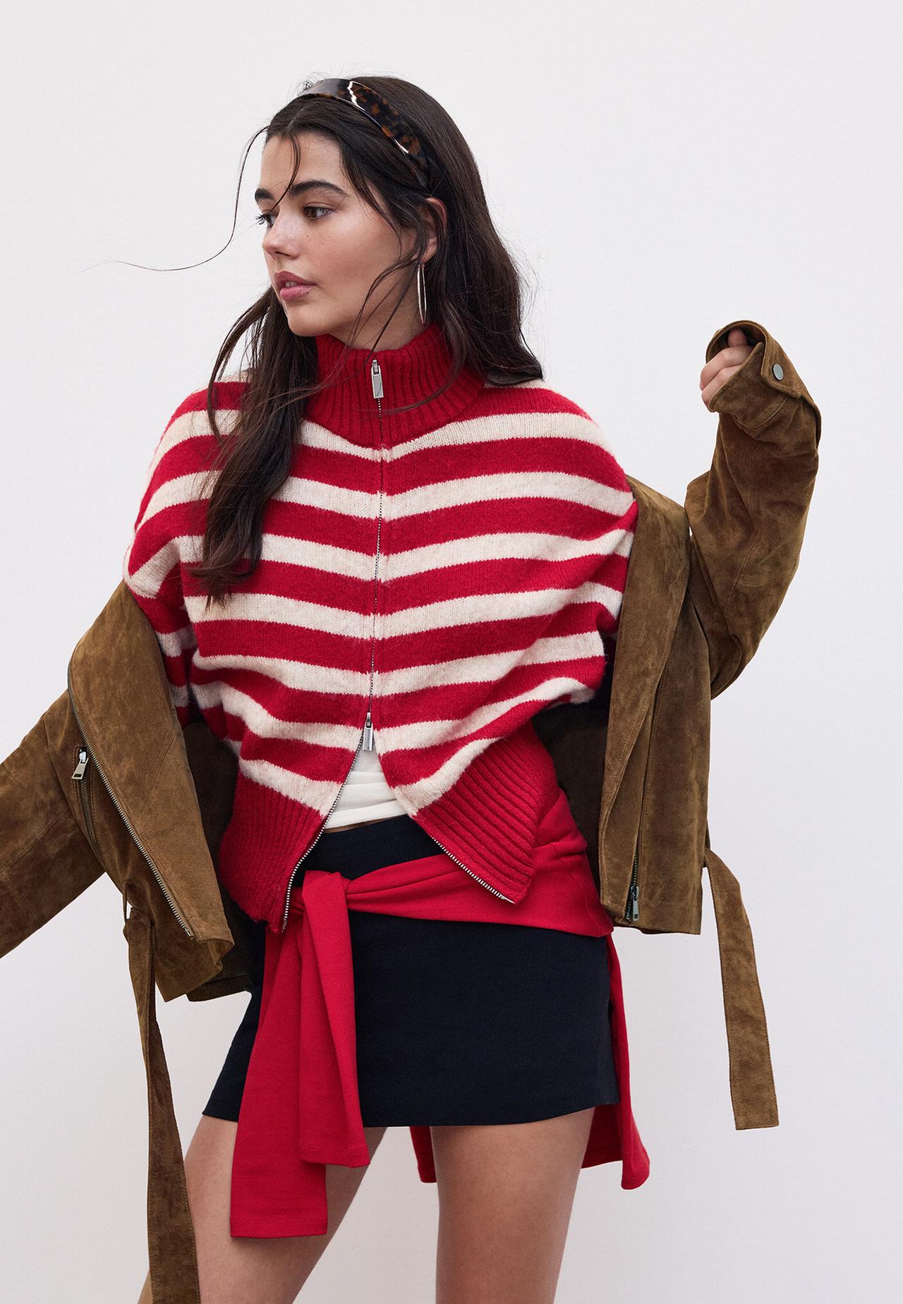 Striped zip-up knit cardigan — Red