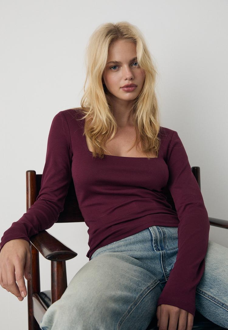 camiseta basica escote cuadrado