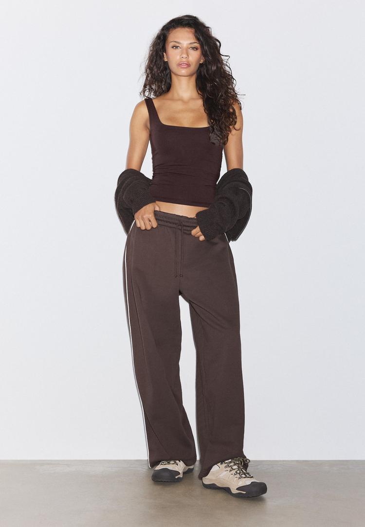 Stradivarius Tricou Poliamidă Maro M