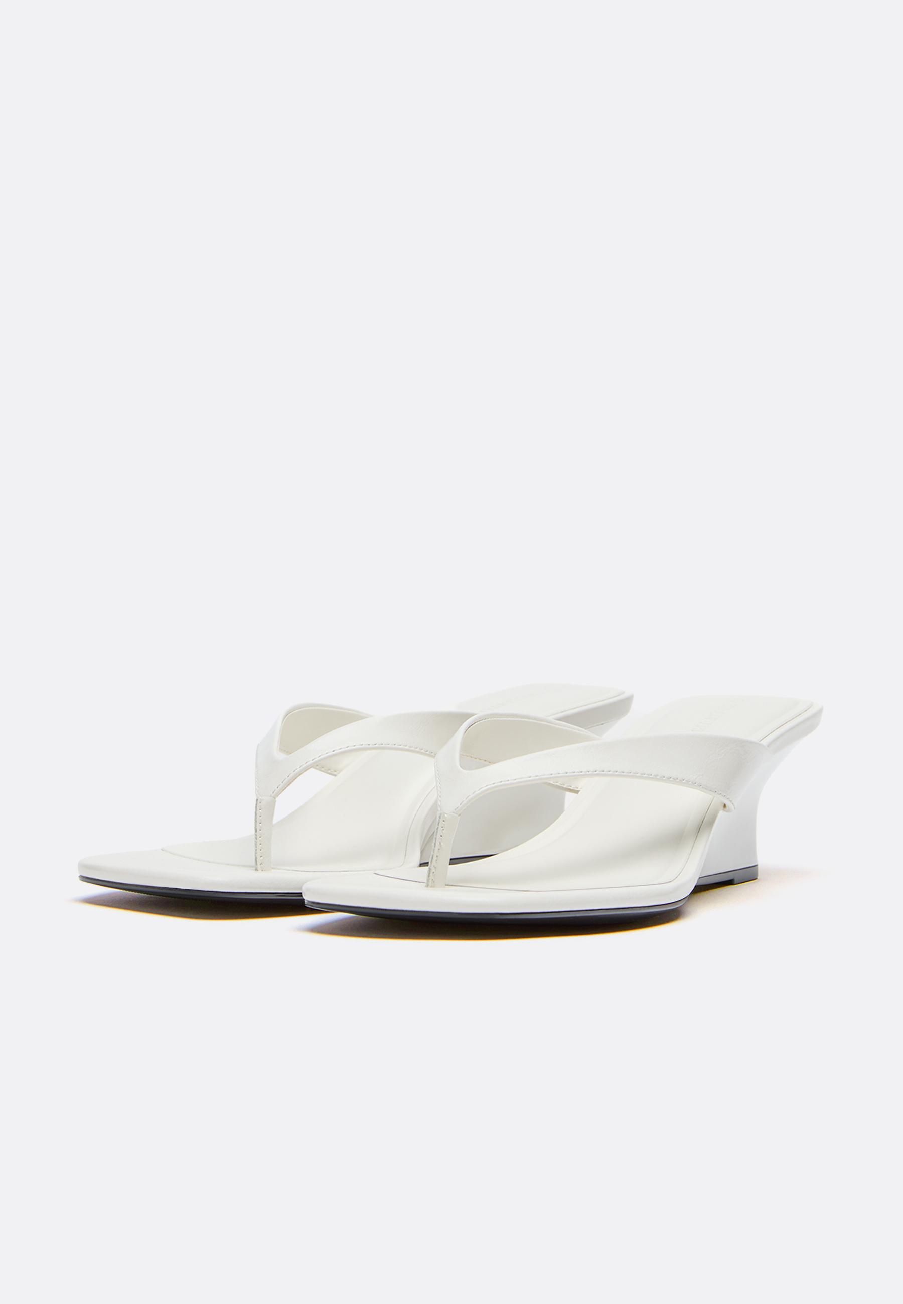 Thong wedge sandals — ECRU