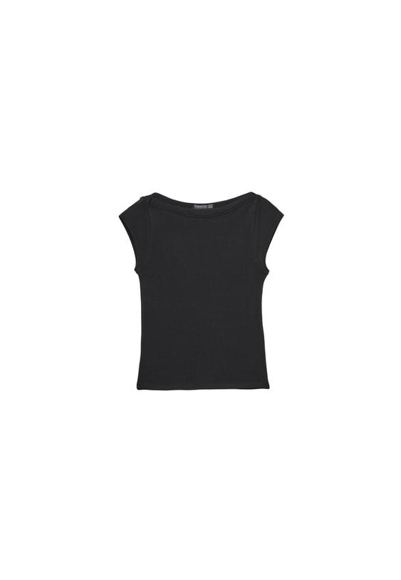 Geniş yakalı basic tişört_1
