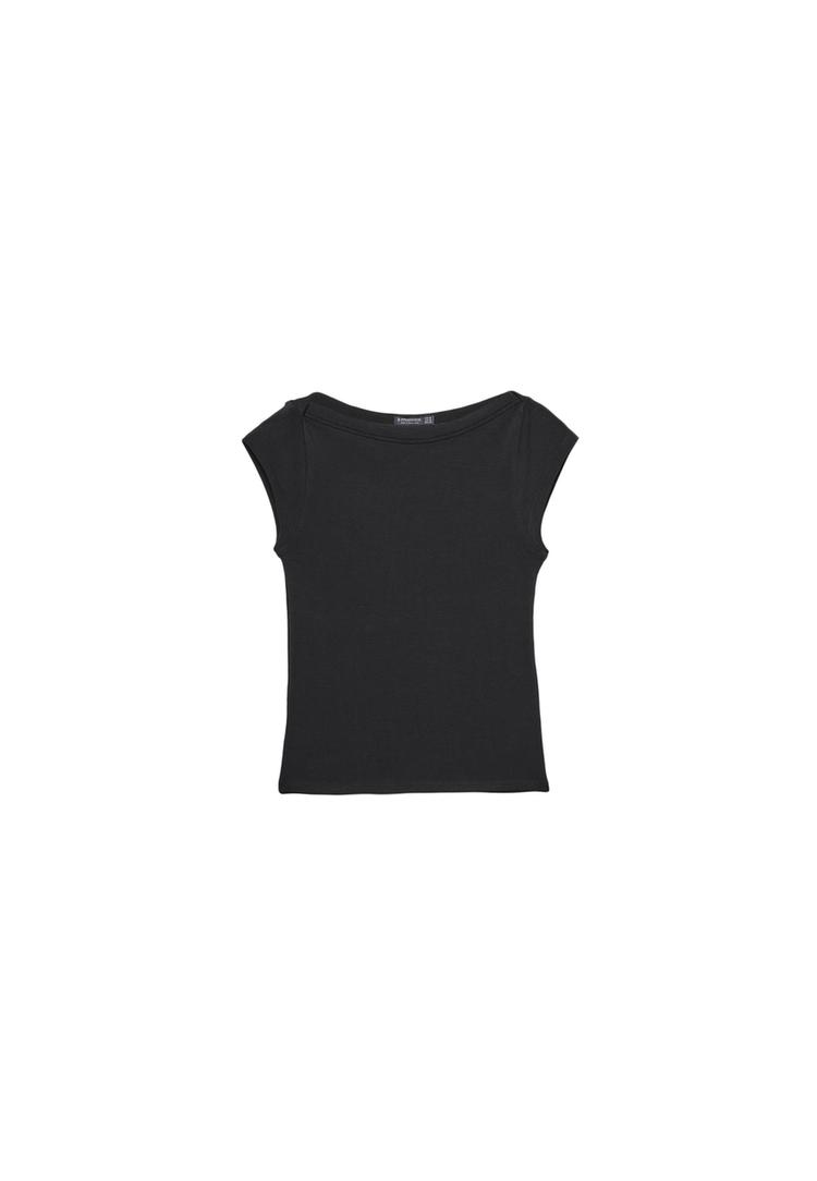 Geniş yakalı basic tişört_1