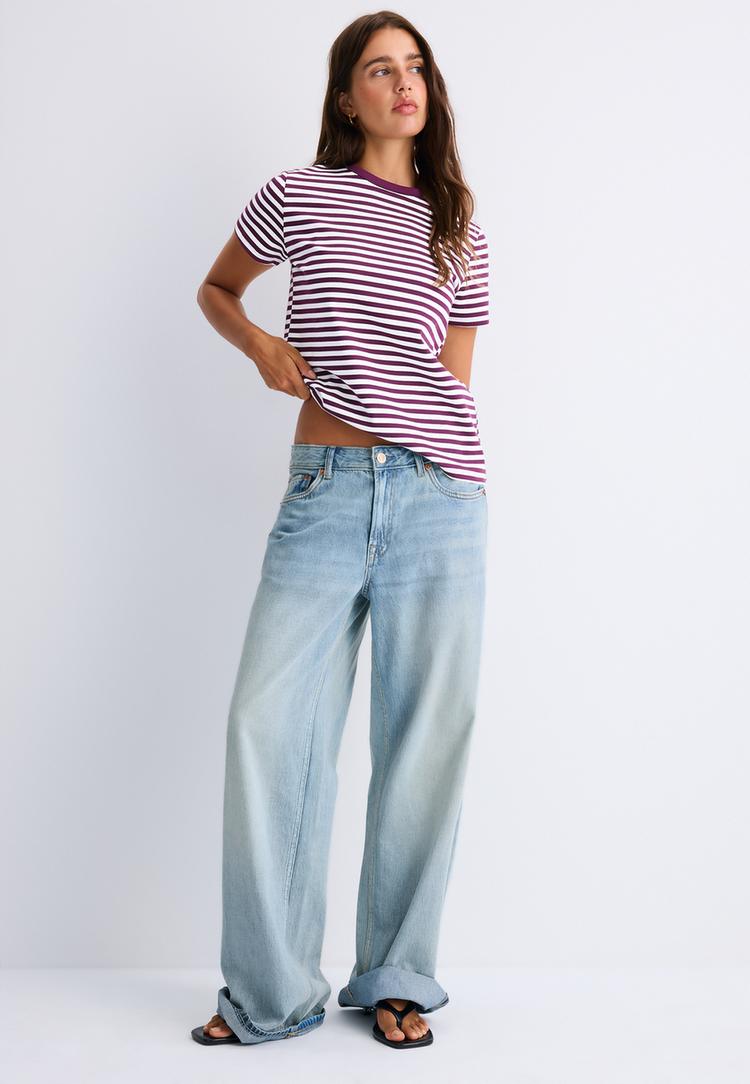 Stradivarius Βασική Ριγέ Μπλούζα Regular Fit B02 Με Απαλή Υφή Σκούρο Μωβ Xl
