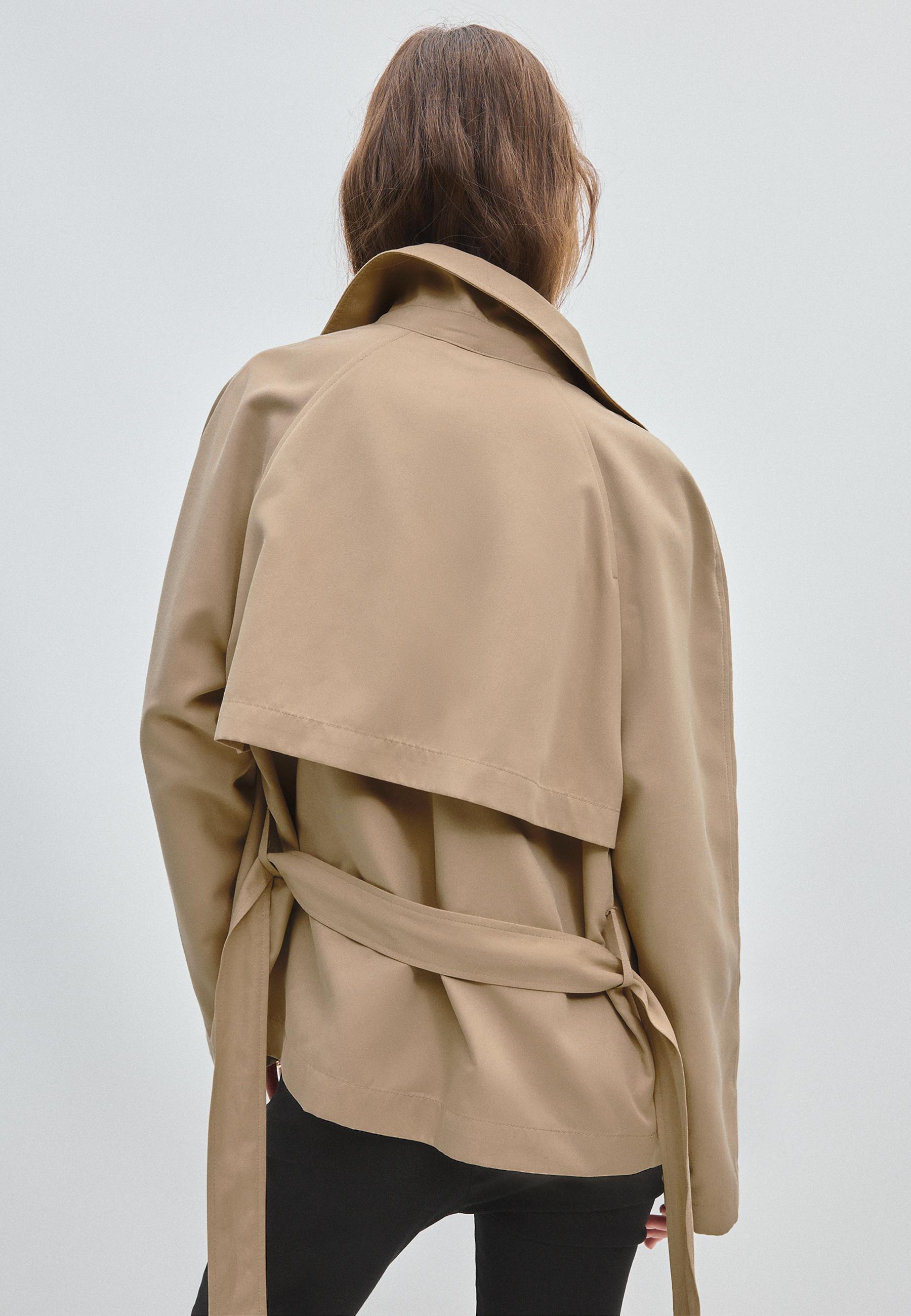 Short flowing trench coat with belt — Stone