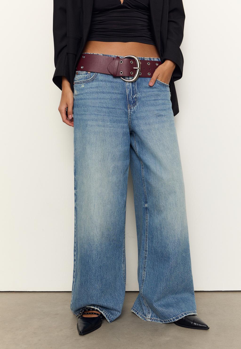 D99 loose wide leg jeans
