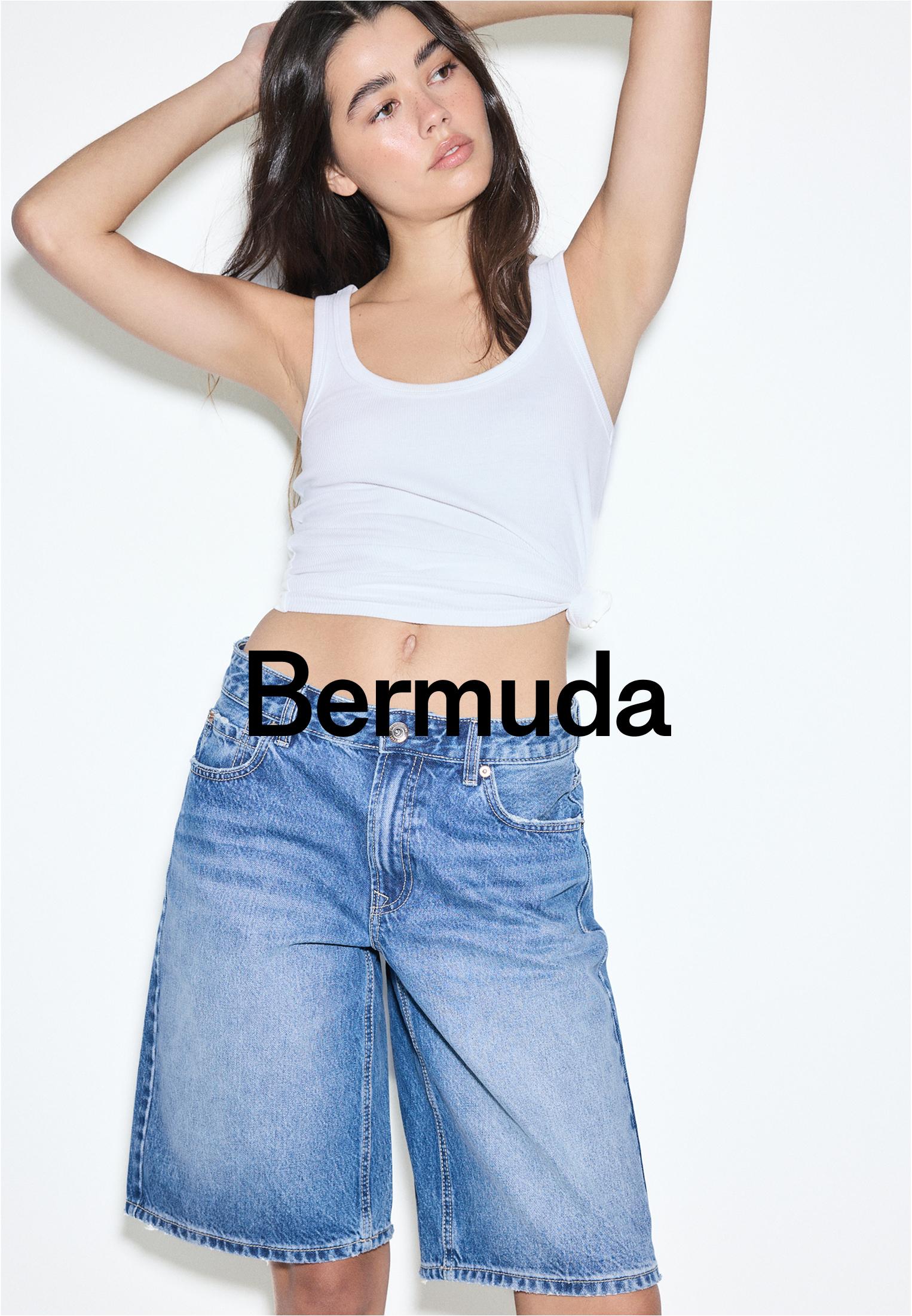 Baggy denim Bermuda shorts — MEDIUM DENIM WASH