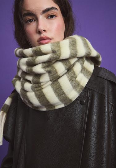 Striped scarf — Khaki 4