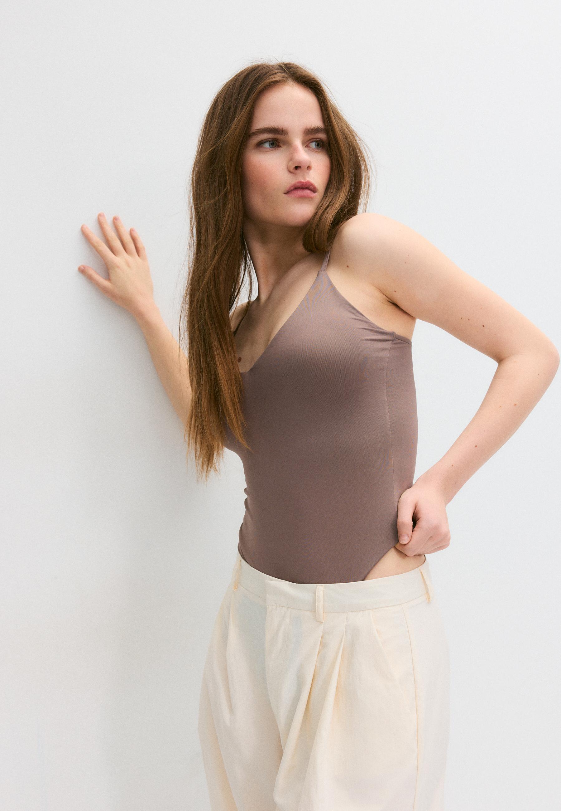 V yaka askılı body - Görsel 2