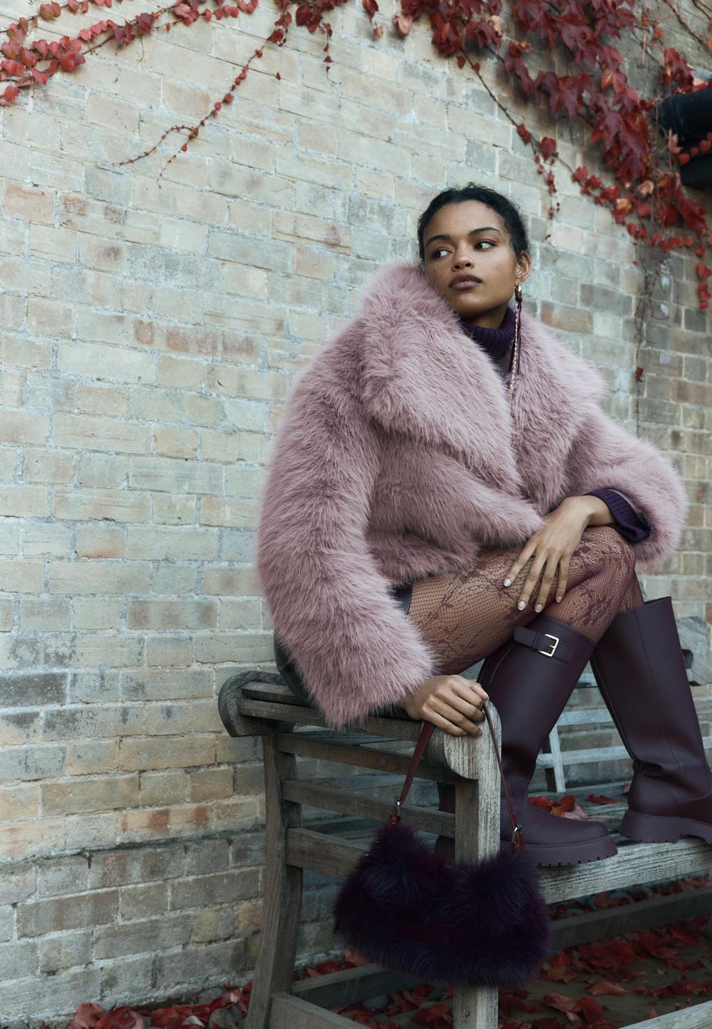 Blouson court fausse fourrure