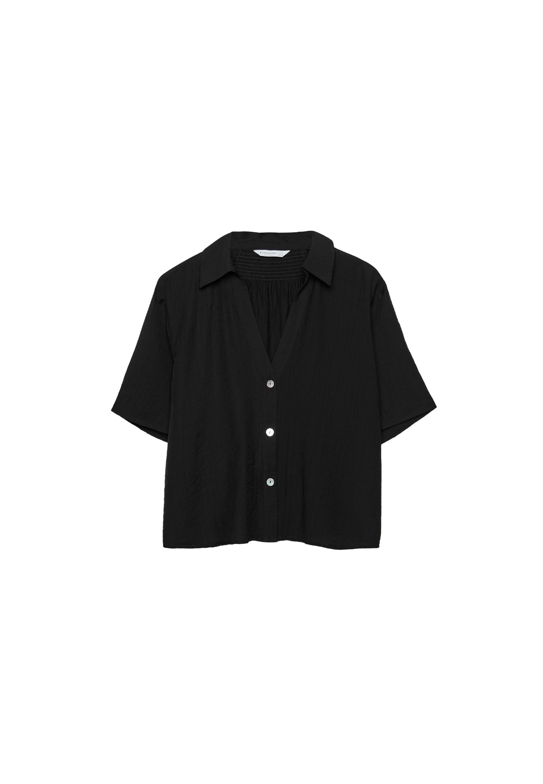 Button-up flowing shirt — Black