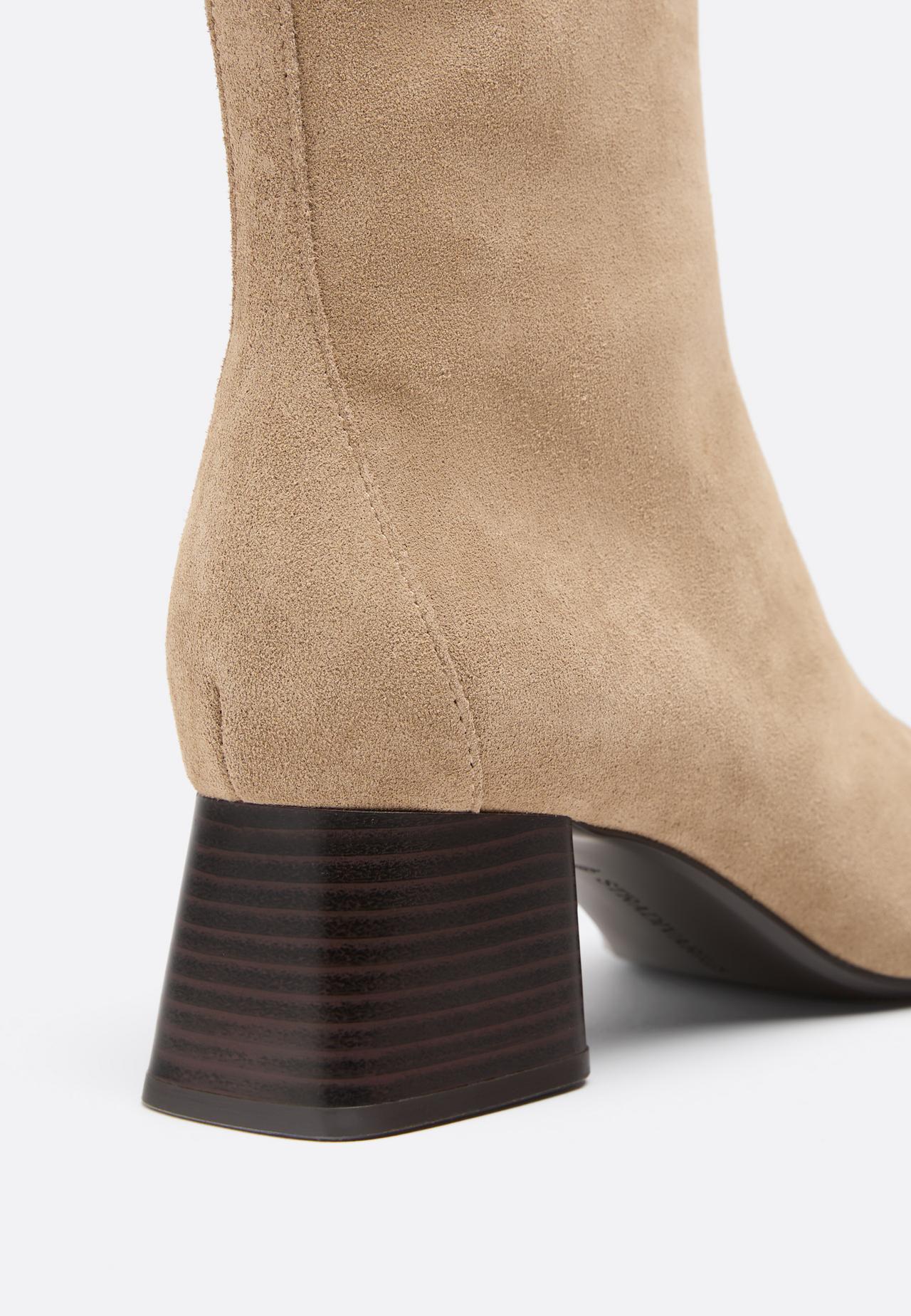 Leather heeled ankle boots — BEIGE