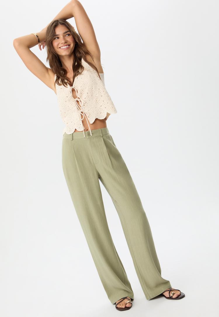pantalon recto con lino