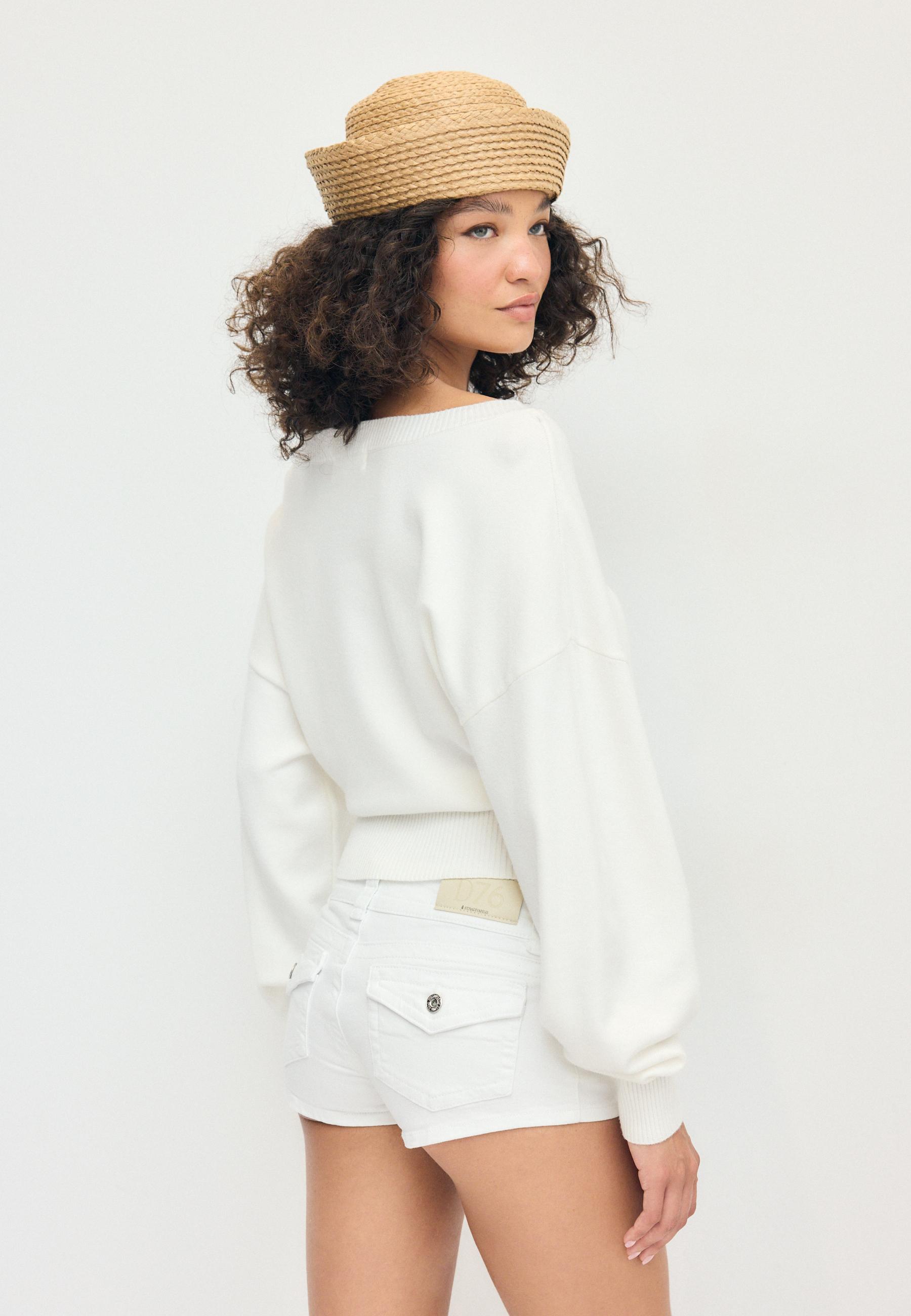 V-neck batwing sleeve jumper — Ecru
