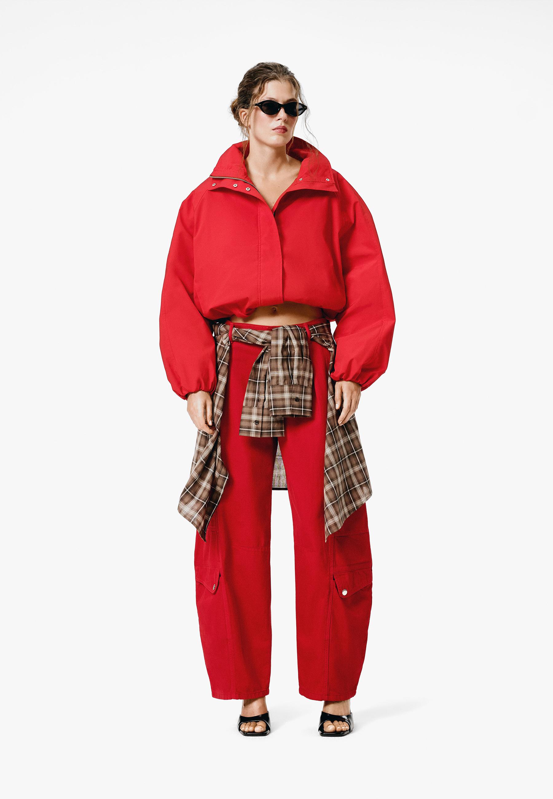 Stradivarius Barrel kargo pantolon görsel 8