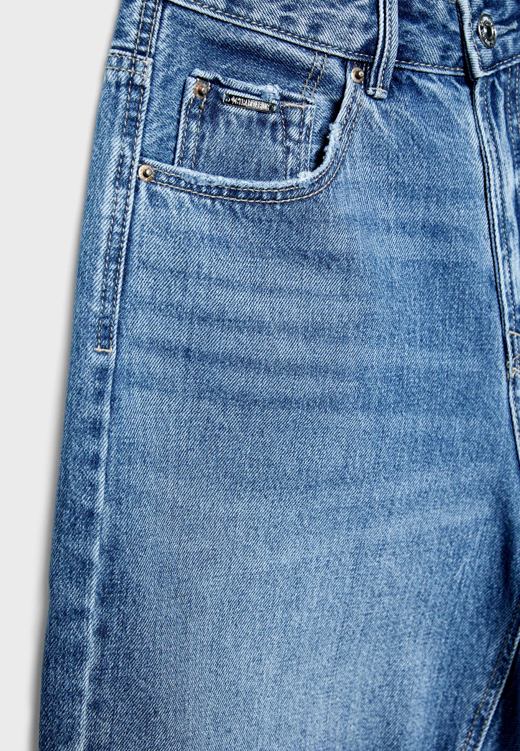 D93 Longline shorts — MEDIUM DENIM WASH