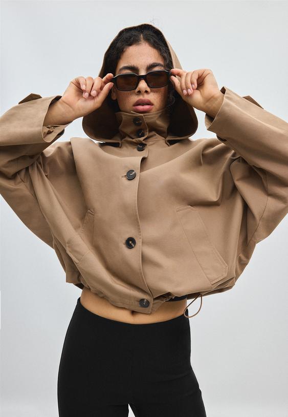 kapusonlu kısa oversize trenckot