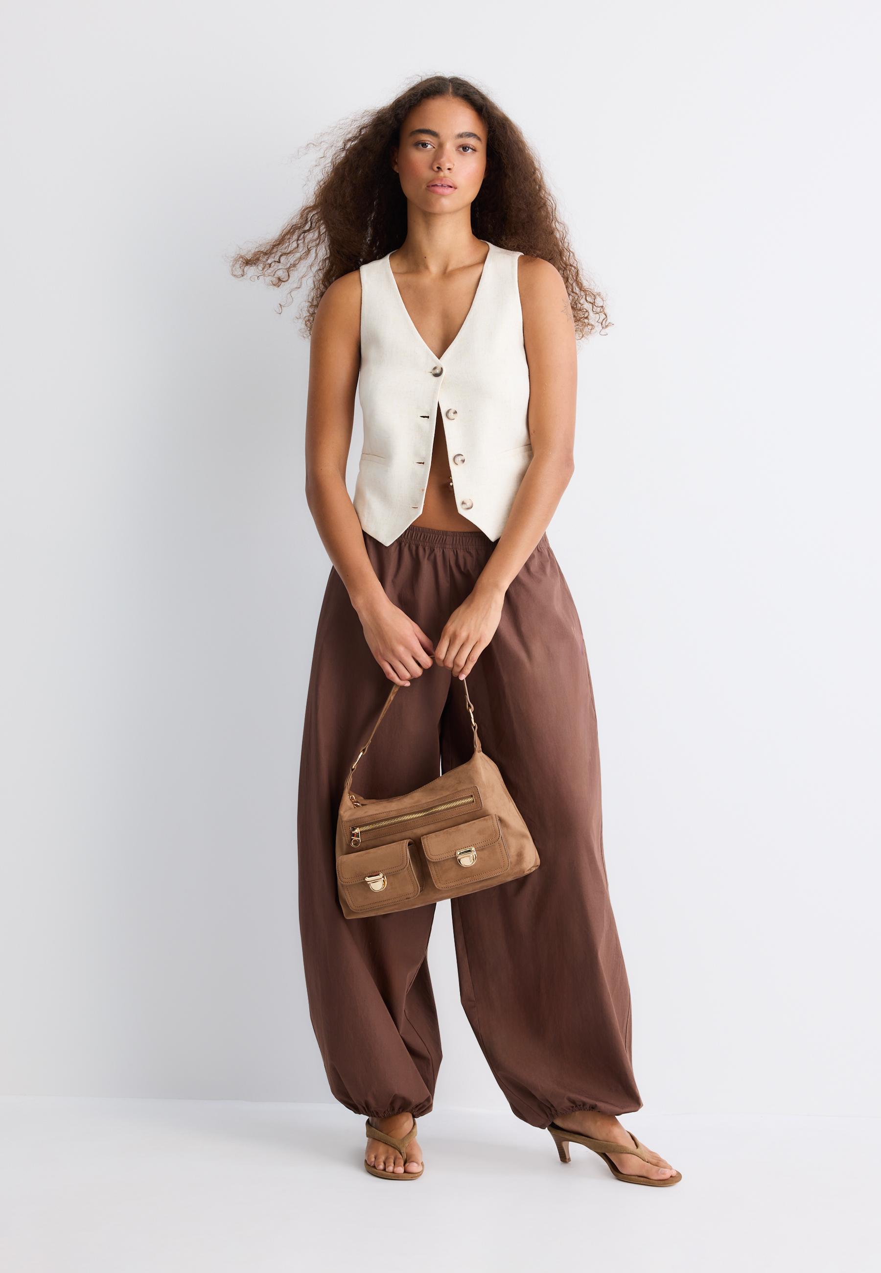 Shoulder bag with pockets — Caramel