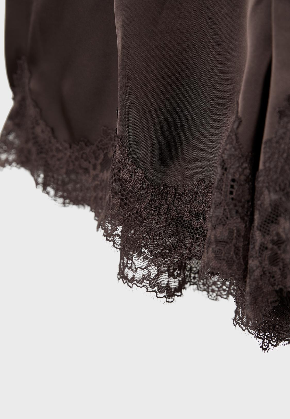 Satin lace shorts - Women's fashion | Stradivarius United States