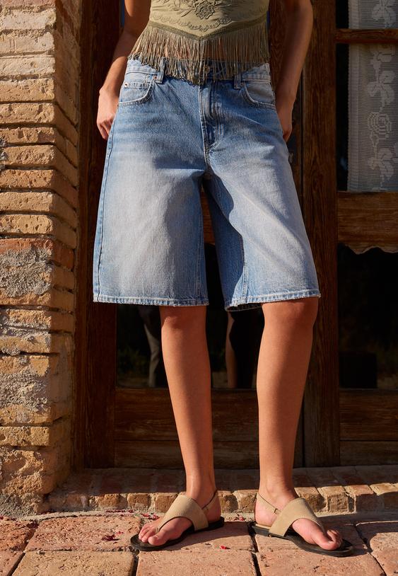 Stradivarius Bermude Denim Baggy Efect Prespălat Denim Albastru Mediu Deschis 38