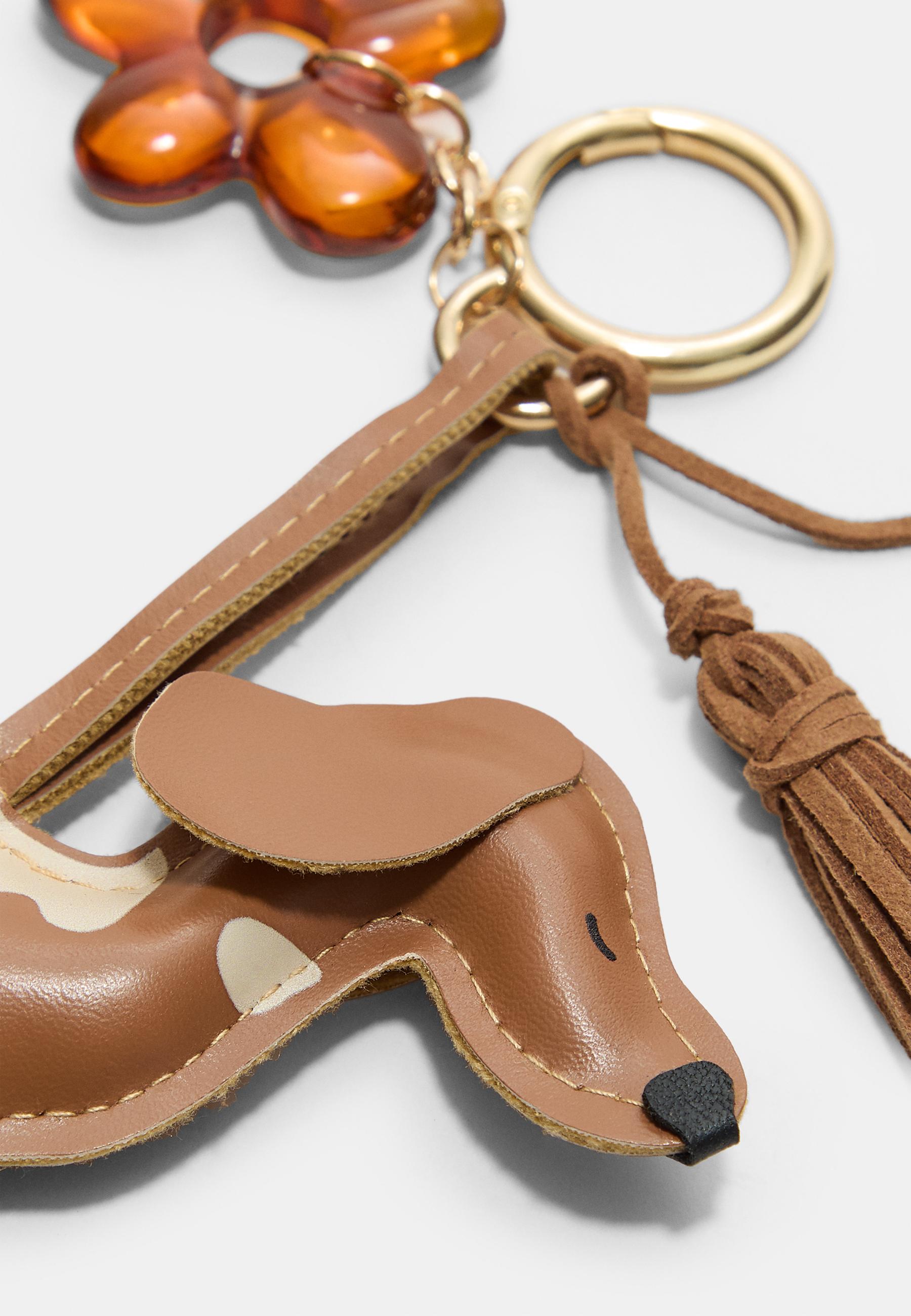 Dog and flower charm keyring - Women's fashion | Stradivarius