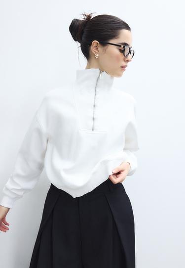 Dik yakalı fermuarlı sweatshirt - Görsel 3