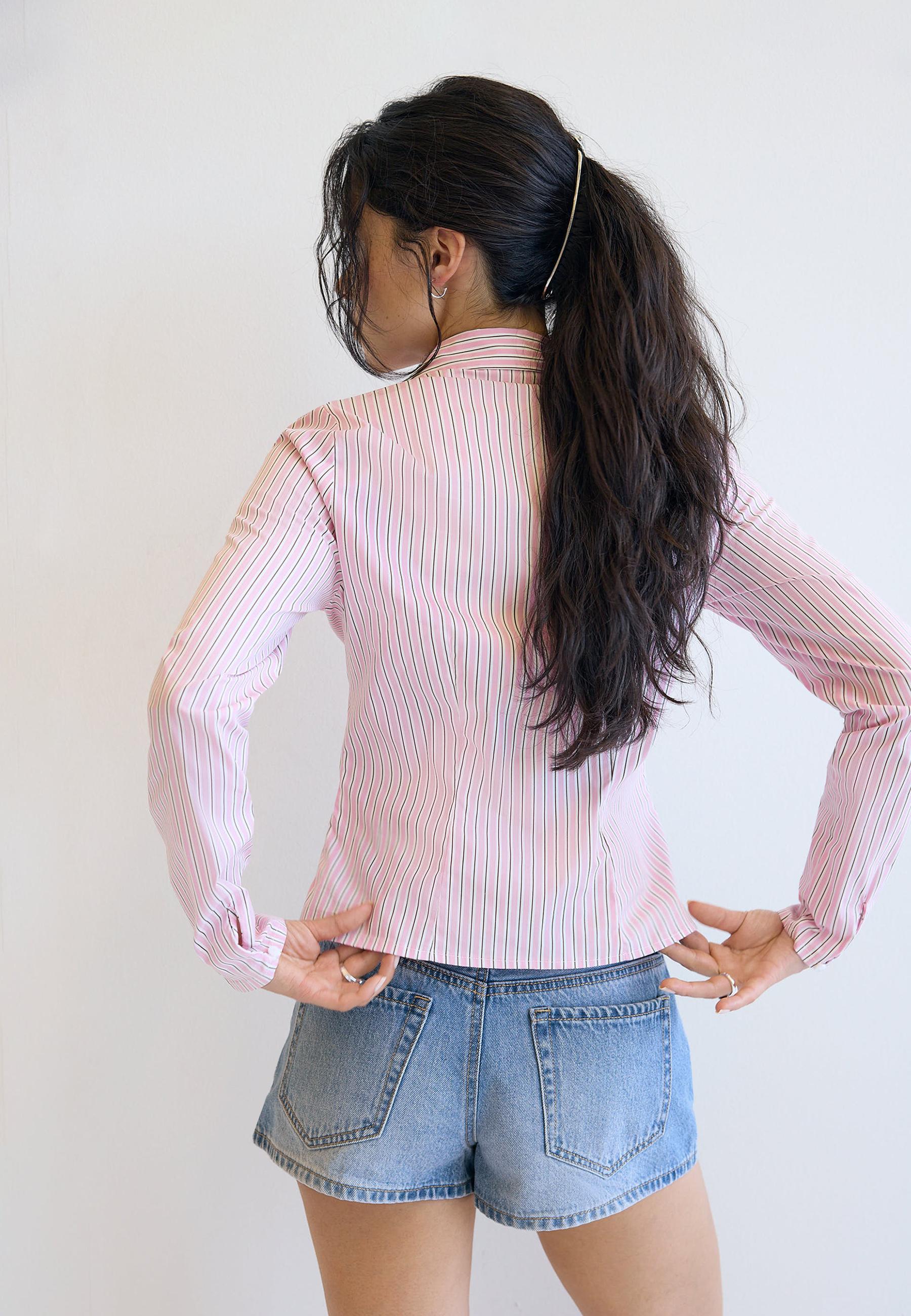Fitted shirt with underbust seam — Pastel pink