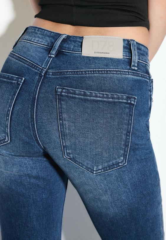 d78 jeans cropped boca de sino