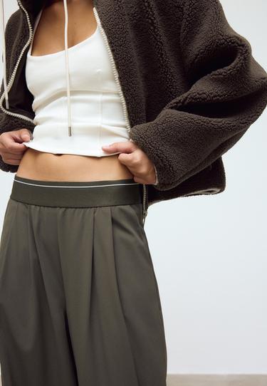 Light tech joggers with elasticated waistband — Brown 4