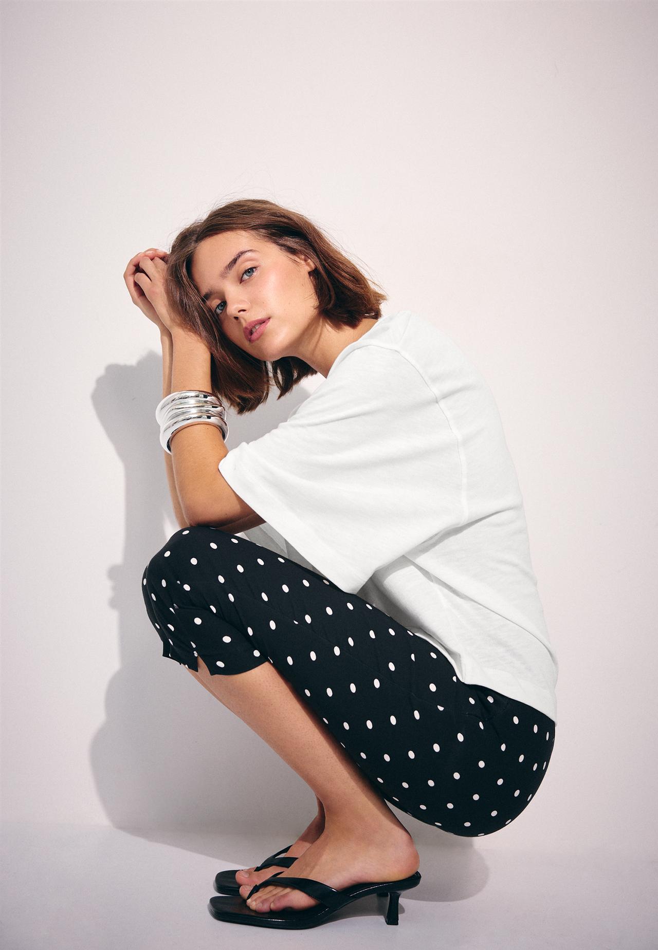 V-neck T-shirt — White