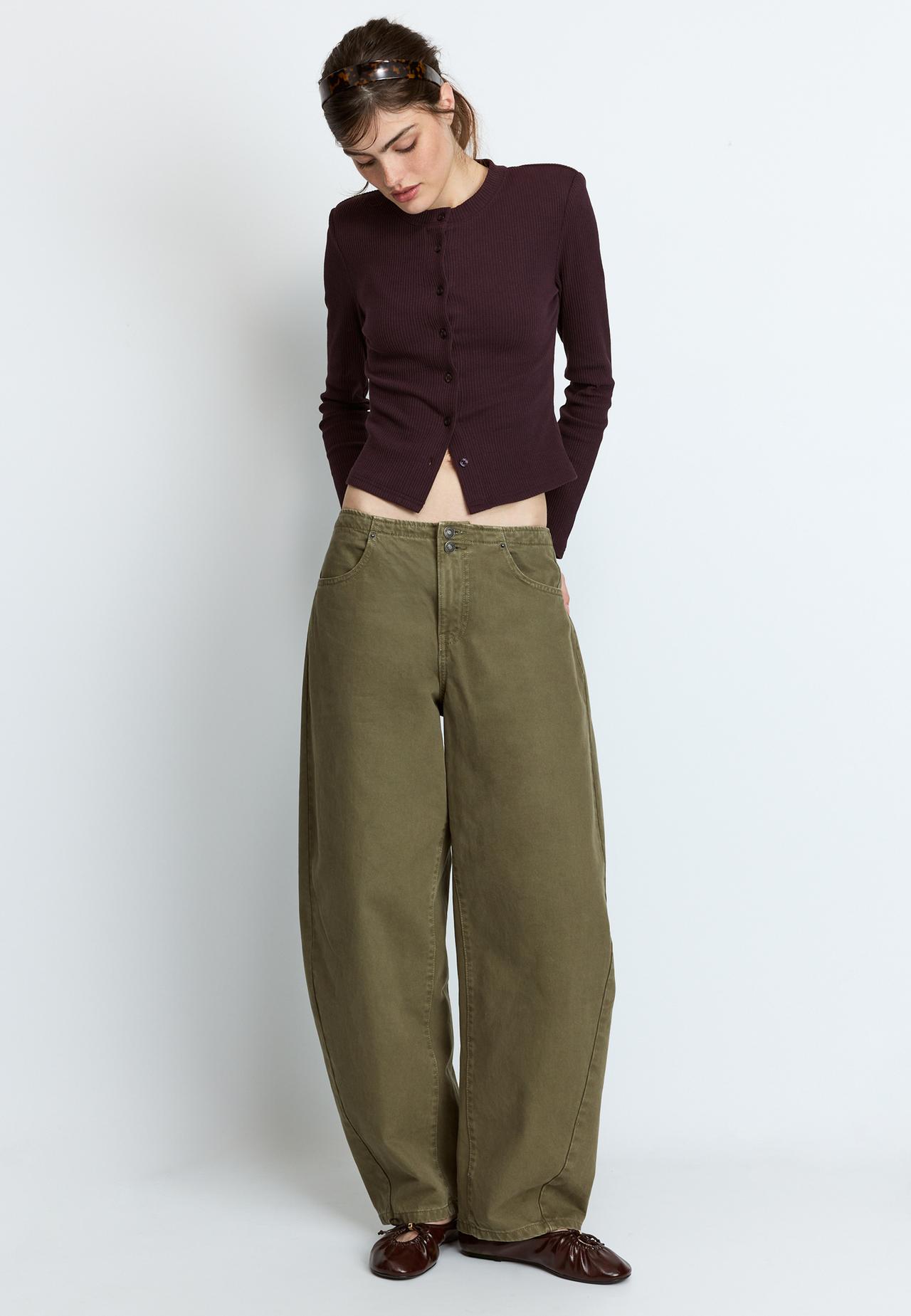 Knit cardigan with padded shoulders — AUBERGINE