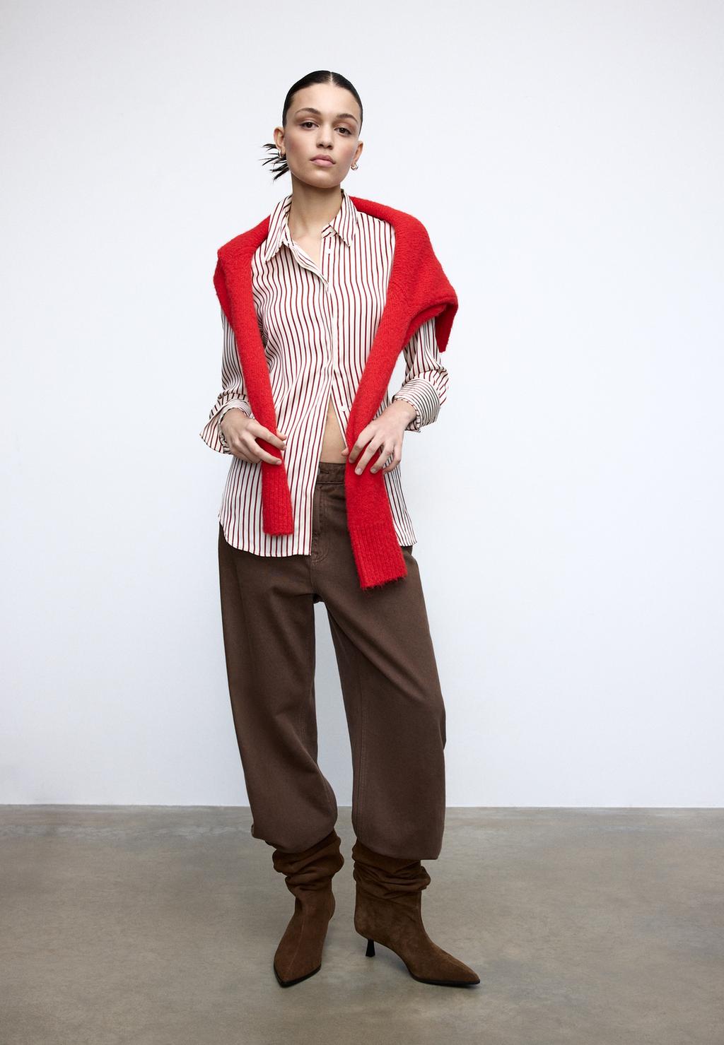 Camisa básica satinada rayas