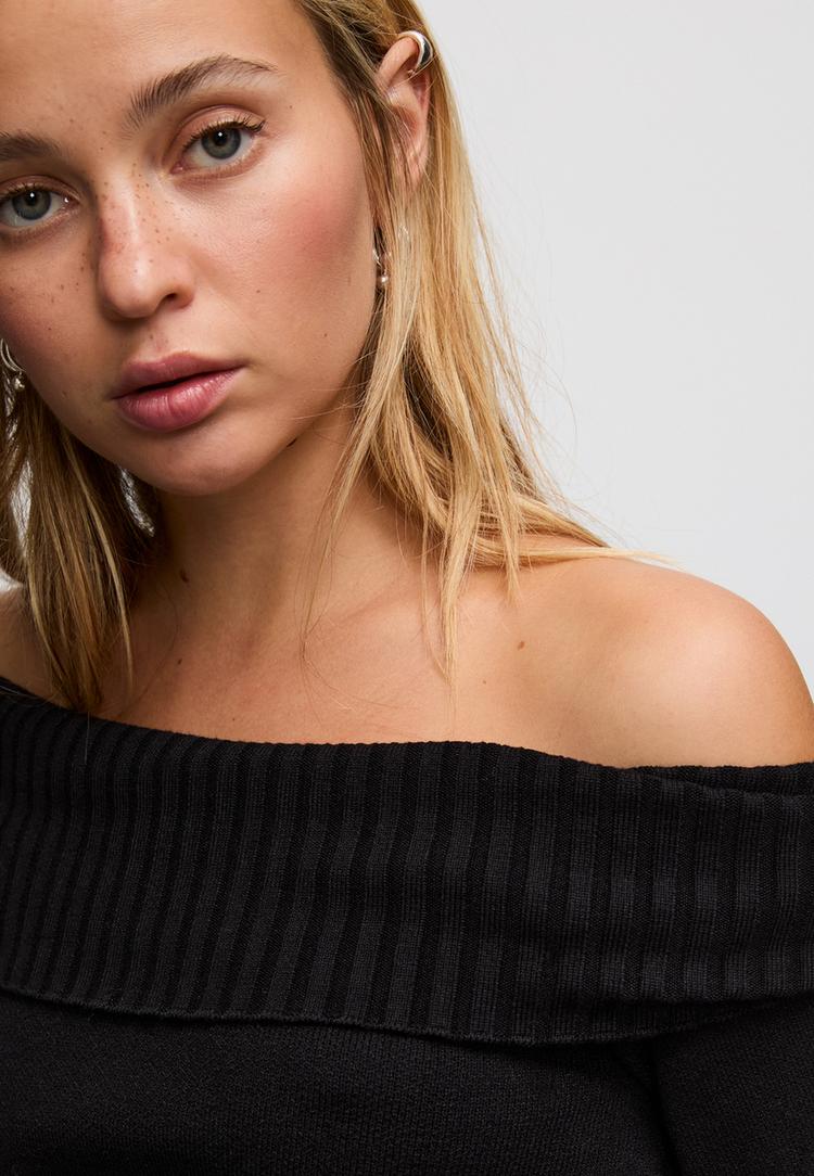 exposed shoulder knit sweater