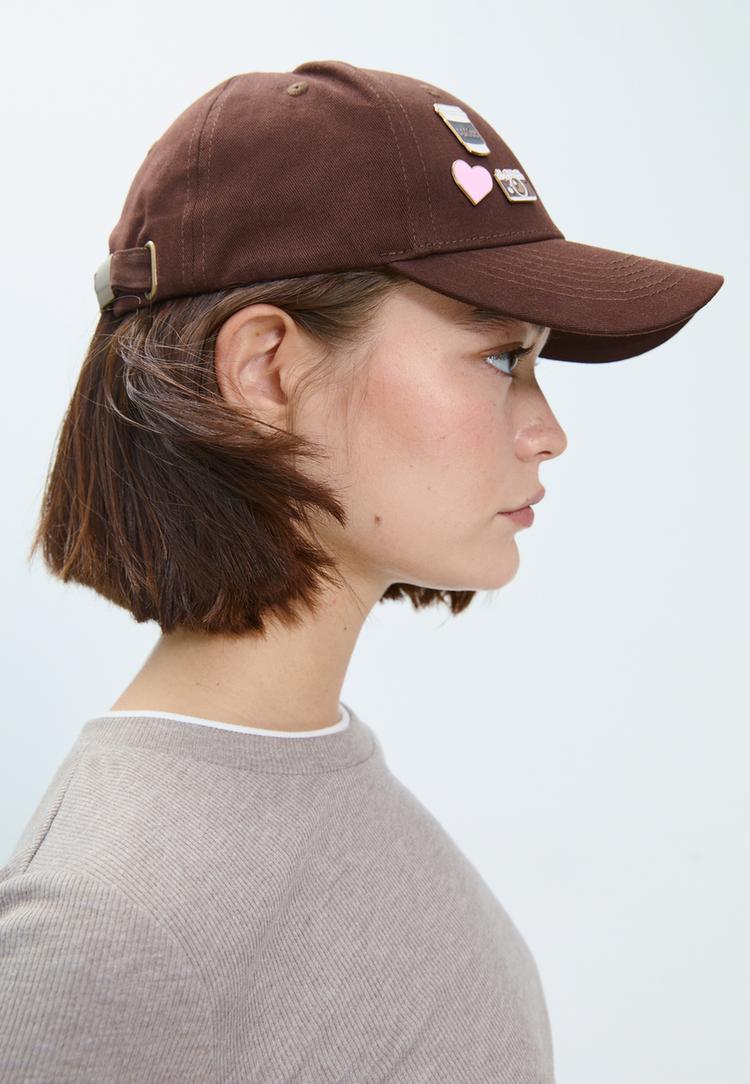 gorra multi pins