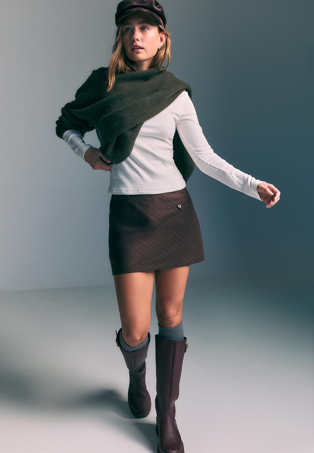 Pikkade varrukatega ühevärviline särk