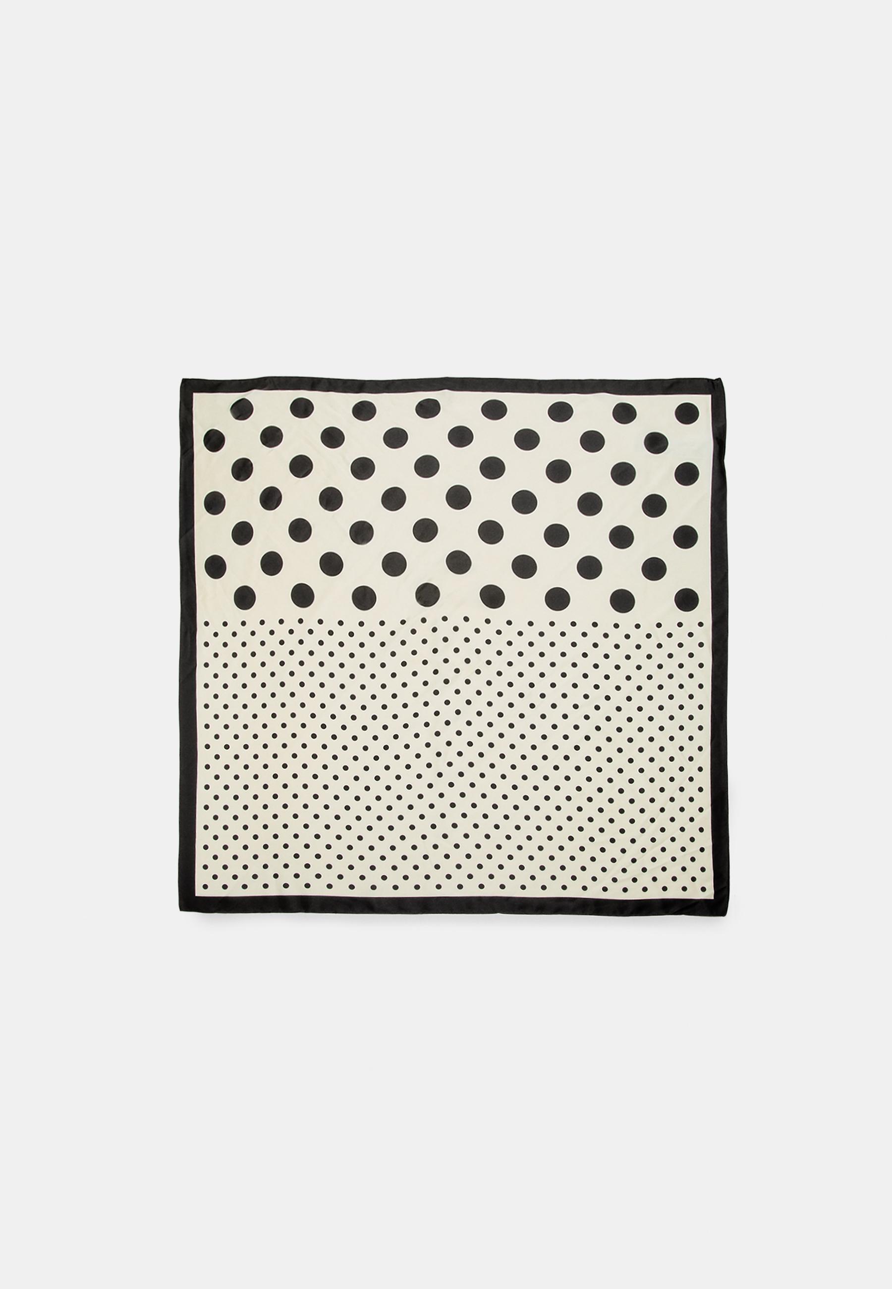 Puantiye desenli fular