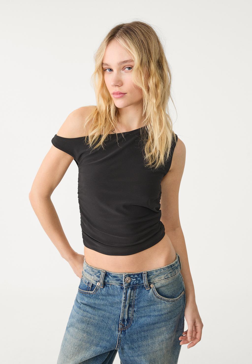 Asymmetric crop top with gathered detail